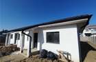 Duplex despartit - zona foarte buna - aproape de centura - toate utilitatile - 2