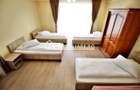 Casa 4 camere,4 bai,1 bucatarie,1 living,120 mp,500mp teren - 1
