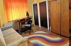 Apartament 3 camere, 2 băi, decomandat, etaj 2 - 3