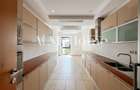 Apartament foarte spatios cu 3 camere, 2 terase, vedere la parc, parcare, paza - 6