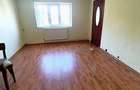Apartament 3 camere conf 1 decomandat zona Centru - 1
