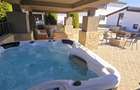 Vila PREMIUM, piscina, teren 2000 mp, POSTA CALNAU