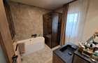 Casă cu finisaje și dotări premium - 22