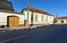 Proprietate de vanzare in Orastie, zona buna - 1