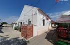 Spatiu comercial cu 4 incaperi de vanzare in Denta, zona Central - 6