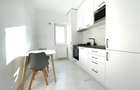 1 CAM CENTRU PALAS , PARCARE,PRIMA INCHIRIERE UNIREA TOWERS DEC - 430EUR - 1