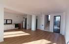 Casa 4 camere drum asfaltat toate utilitatile vatra veche central - 10