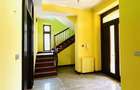 VANZARE VILA 8 CAMERE 652 mp teren zona Sisesti Sector 1 - 9