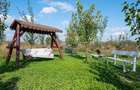 Vanzare vila si spațiu comercial, gradina si garaj-zona Corbii Mari - 20