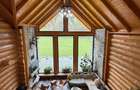 Cabana exclusivista din lemn rotund, 5500mp teren, Sucevita - 3