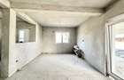 Duplex despartit cu 5 camere | 3 bai | 122 mp | Teren 430 mp | Mosnita