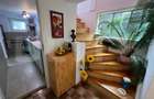 Casa, 4 camere, 400mp, zona Parc