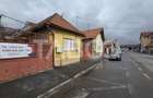 Casa individuala de vanzare cu teren de 320 mp zona Lupeni in Sibiu - 1