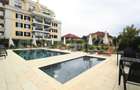 Apartament cu 4 camere | 139mp gradina | 2 garaje - 1