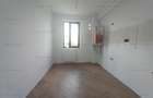 Pret redus ! 3 camere , 2 bai  , negociabil , nu se aplica tva - 8