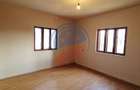 Casa Bradesti  teren  intravilan 7952 mp  deschidere 33 m la DE 70