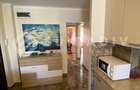 Apartament cu 3 camere, 2 bai, parcare- zona UMF
