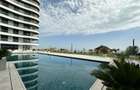 Vedere la mare in complex cu piscina si parcare privata - 9