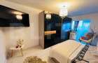 De inchiriat/Apartament luminos si spatios/Tractorul