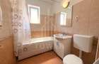 Apartament 3 camere de închiriat - Strada Frunzei - 13