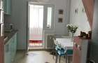 Apartament 2 camere, decomandat. Metrou Aparatorii Patriei - 5