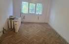 Decomandat cu 2 bai la etajul 2  renovat - 24