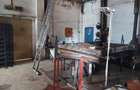 Spatiu industrial echipat cu utilaje productie mobila,confectii metalice,pavaje.