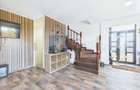 Casa de vanzare  |  Crevedia  |  4 camere - 10