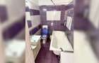 Apartament cu 3 camere in casă!