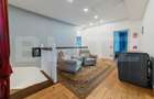Vila de lux de inchiriat, 240 mp, 800 mp teren, zona Noua