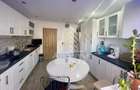 Apartament 3 camere -  zona Uta - 3