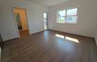 Vila langa lac | 5 Camere - 11