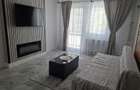 Apartament cu 3 camere semidecomandat , zona Centrala - 1
