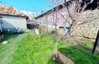 Casa+Teren aferent si Anexe, Str. Petresti - 13