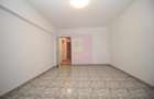 Apartament cu 3 camere de vânzare Decebal adiacent