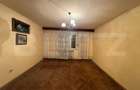 Casă solidă cu garaj și teren de 3.400 mp, Deva - 3