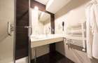 Hotel de 3* si 4* cu 64 de camere in Alba Iulia ultracentral - 33