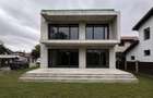 Vila PREMIUM de vanzare- vecinatate padure-1040mp curte- 3 dormitoare + birou
