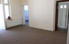 Victoriei, apartament in vila semidecomandat
