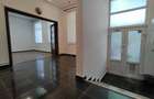 Centru - Bd. Mamaia, spatiu ideal birouri, intrare din strada, parter - 1