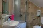 Exclusiv!Pensiune P+1+M pe partea marii  Eforie Nord-269.000 euro(Cod E8+E10) - 25