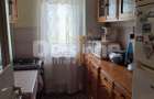 Apartament semidecomandat, 2 camere, etaj intermediar