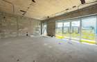 View panoramic , 3 camere +birou/dressing , parcare, Europa - 1