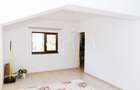 Casa 5 camere de vanzare in Floresti - 8