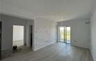 Apartament 2 camere la cheie + balcon, bloc nou, cu lift, etaj 1 - 2
