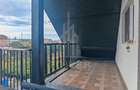 Casă individuală cu 2 apartamente și anexă generos de 100 mp