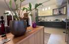 Inchiriere 3 camere - Decebal - bloc boutique - 11