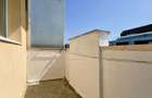 Apartament 3 camere, 2 bai, balcon, zona UMF - 9