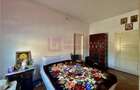 Casa de vanzare  | 2 constructii | 540 mp teren |  zona Lupeni | pivnita - 13