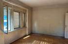 Apartament la casa 4 camere - 427 mp teren - zona str. Octavian Goga - 2